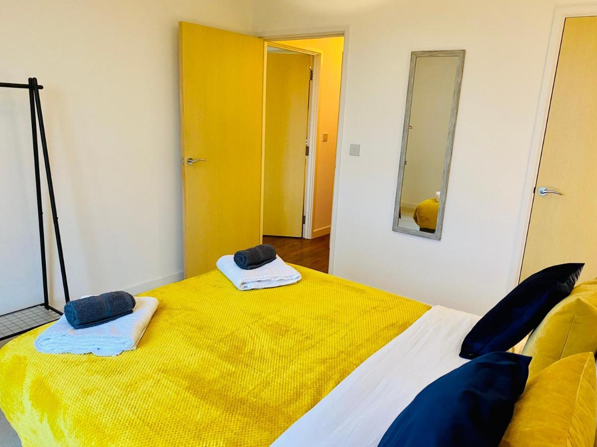Cloud9sa At The Nankeville Apartment Woking