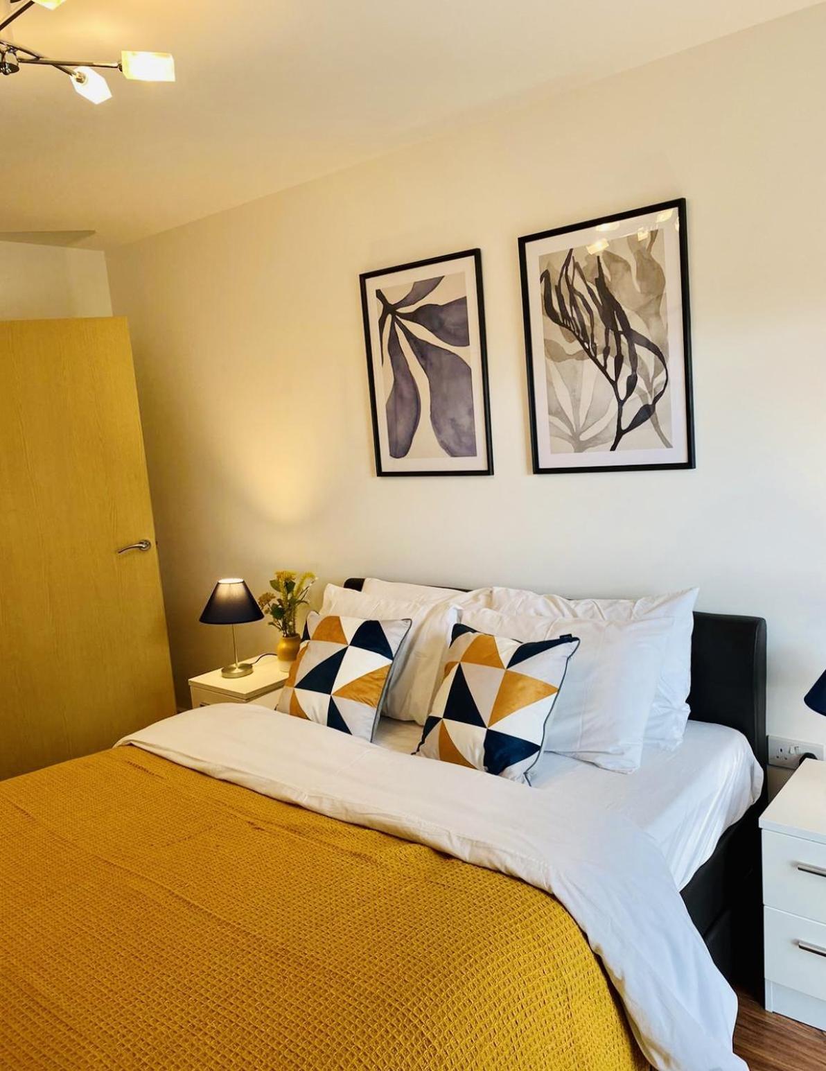 Cloud9sa At The Nankeville Apartment Woking